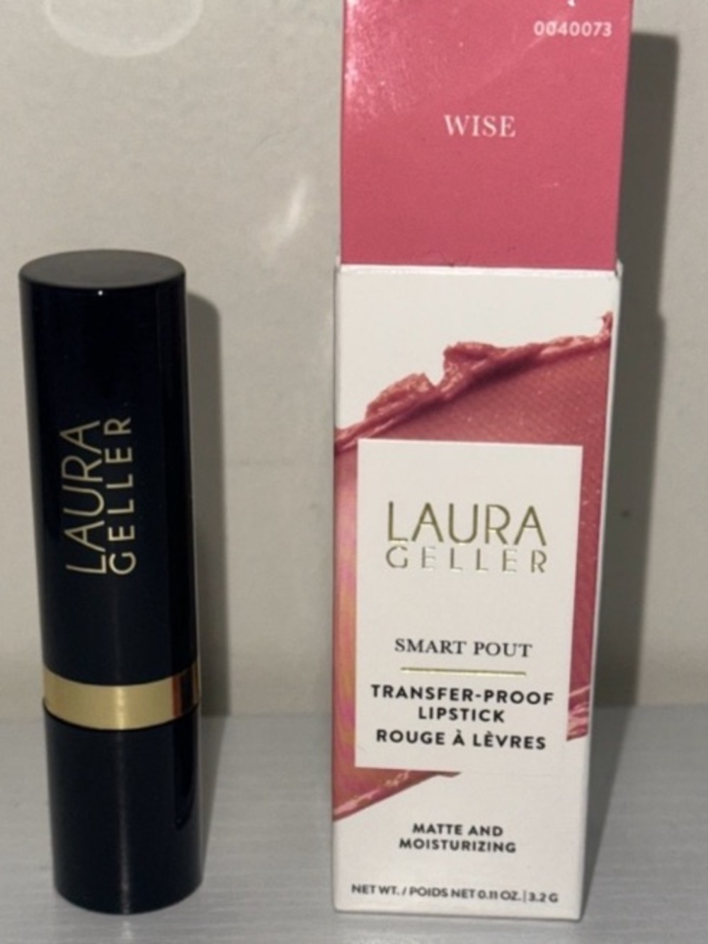 Laura Geller Wise Smart Pout Lipstick Transfer Proof NWT - Picture 3 of 4